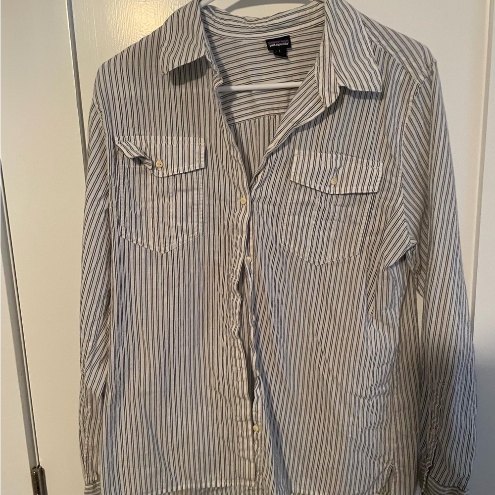 Patagonia womens button down too